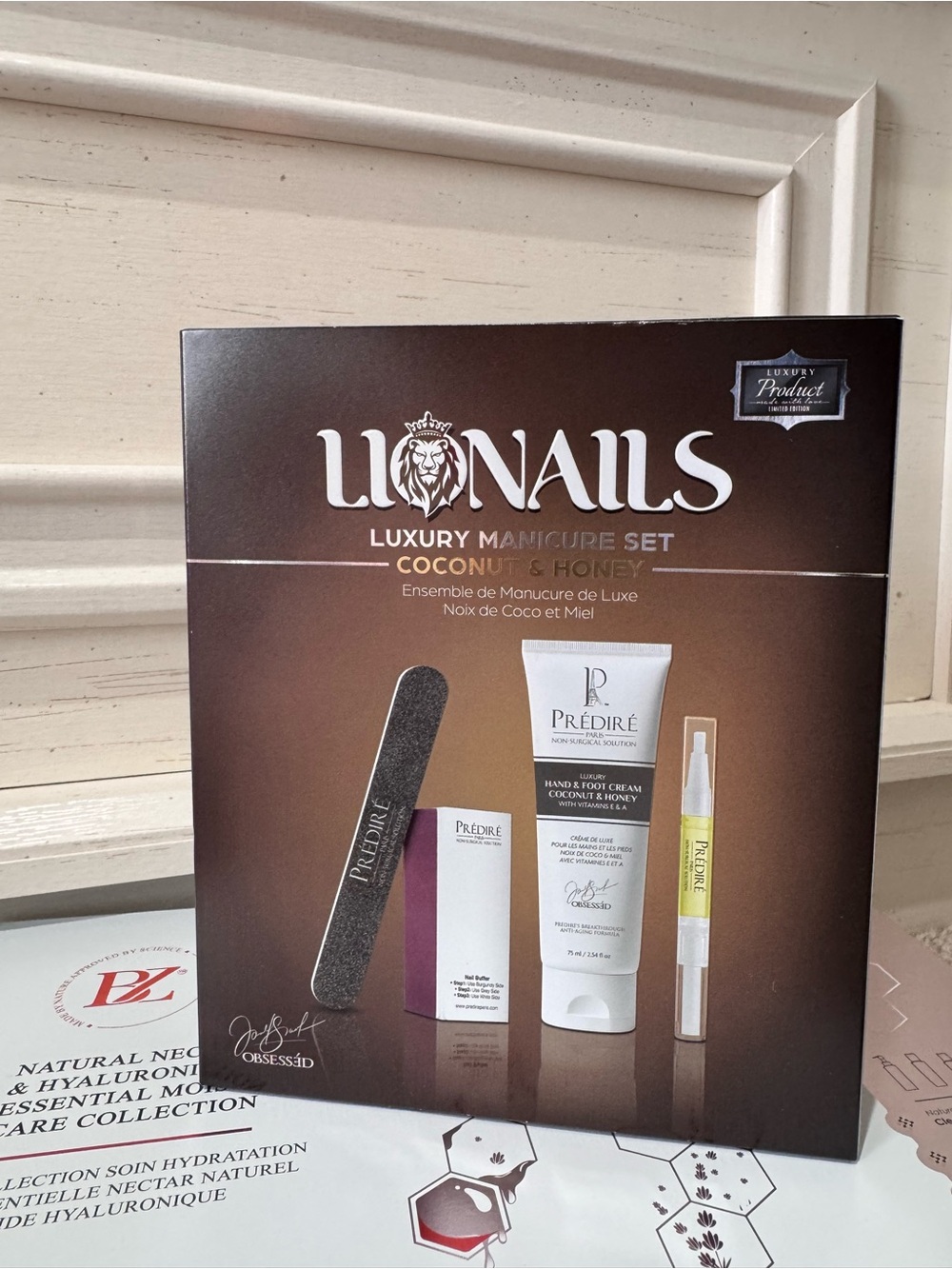 Luxury Manicure Set Coconut & Honey - Brown